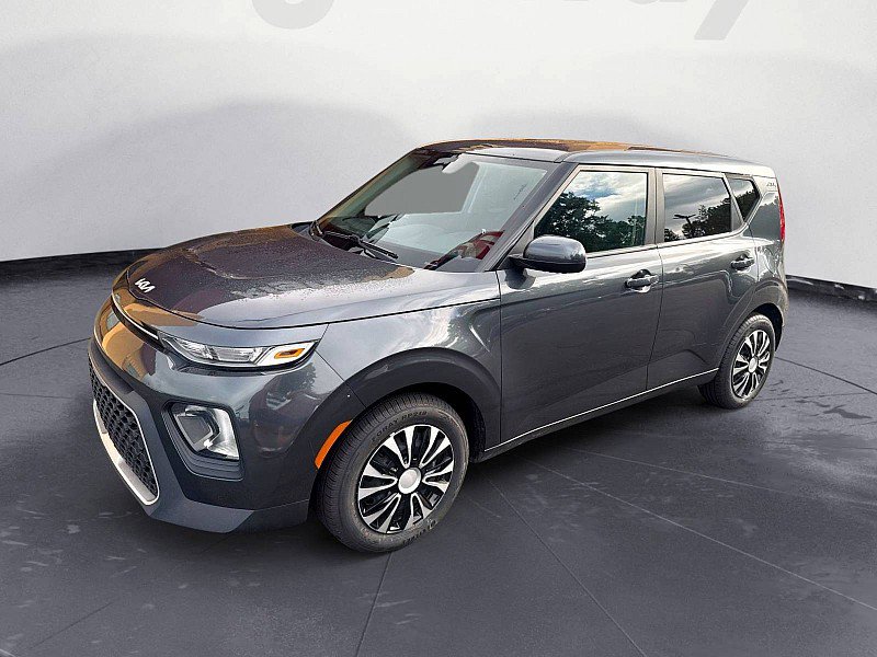 Used 2022 Kia Soul LX