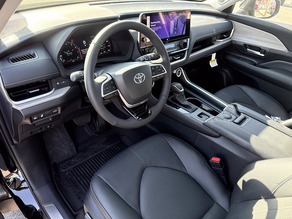 New 2026 Toyota Grand Highlander AWD image 14