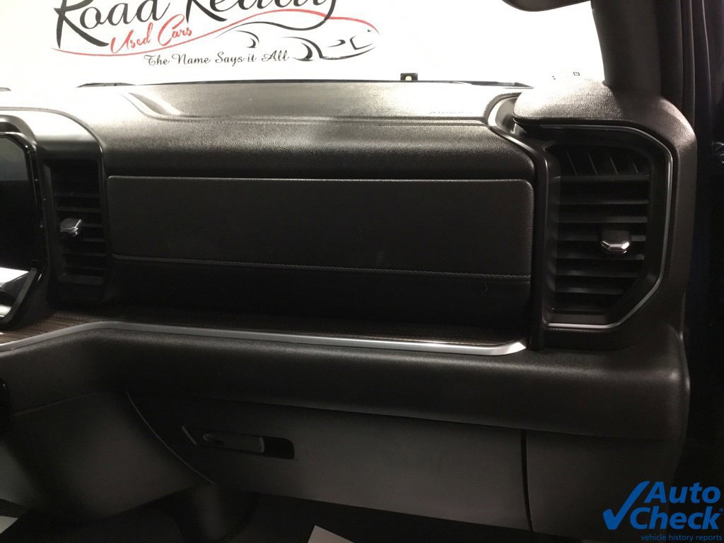 Used 2022 Chevrolet Silverado 1500 LT AWD/4WD image 25