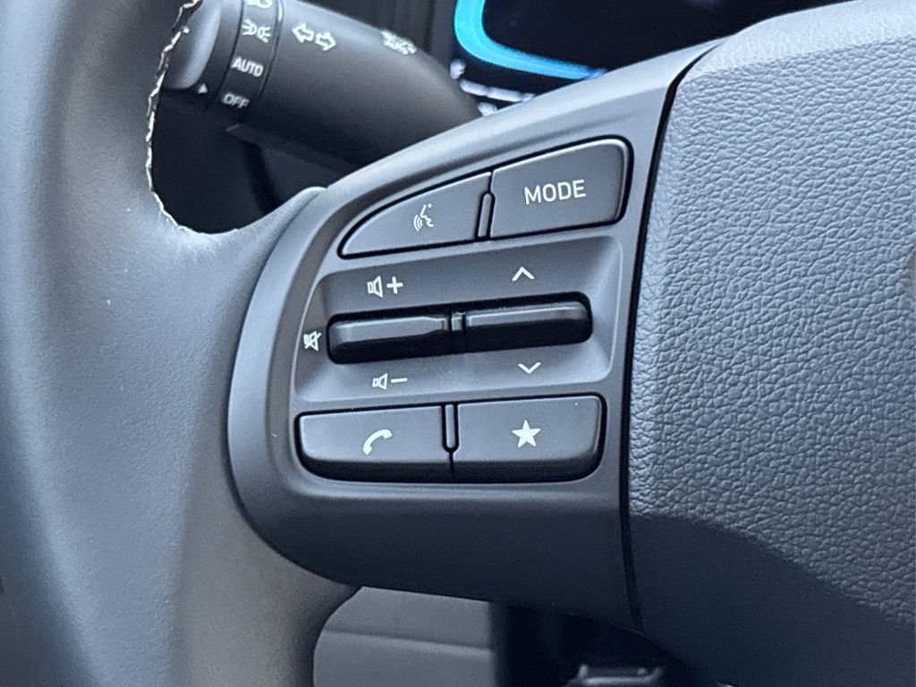 New 2026 Hyundai Venue SEL FWD image 22