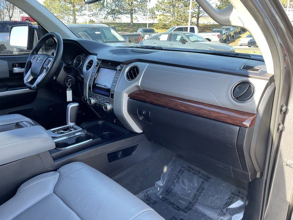 Used 2016 Toyota Tundra Limited image 15