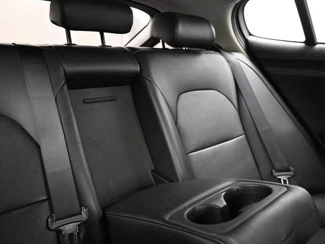 Used 2019 Kia Stinger RWD image 26