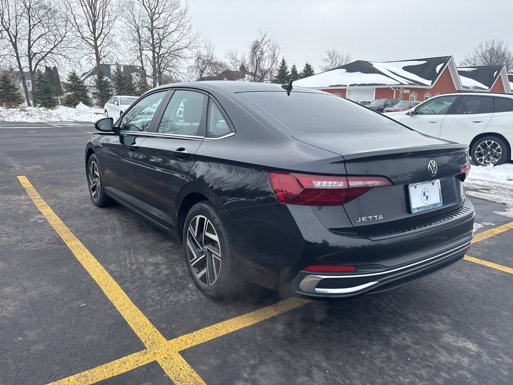 Used 2023 Volkswagen Jetta SEL image 7