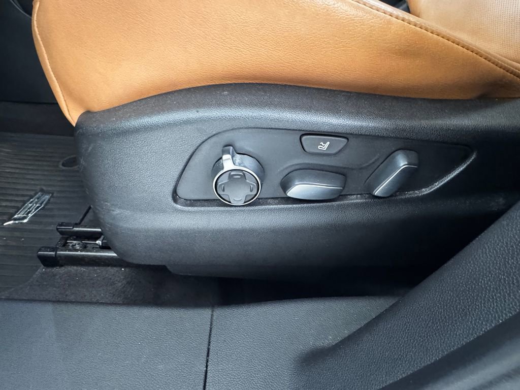 Used 2020 Cadillac XT4 Sport image 34