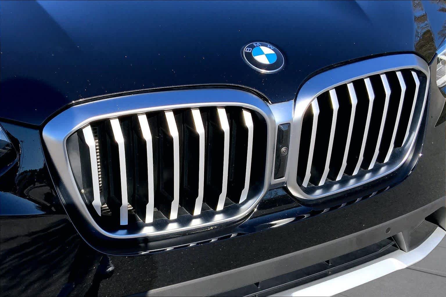 Used 2023 BMW X3 xDrive30i AWD/4WD image 32