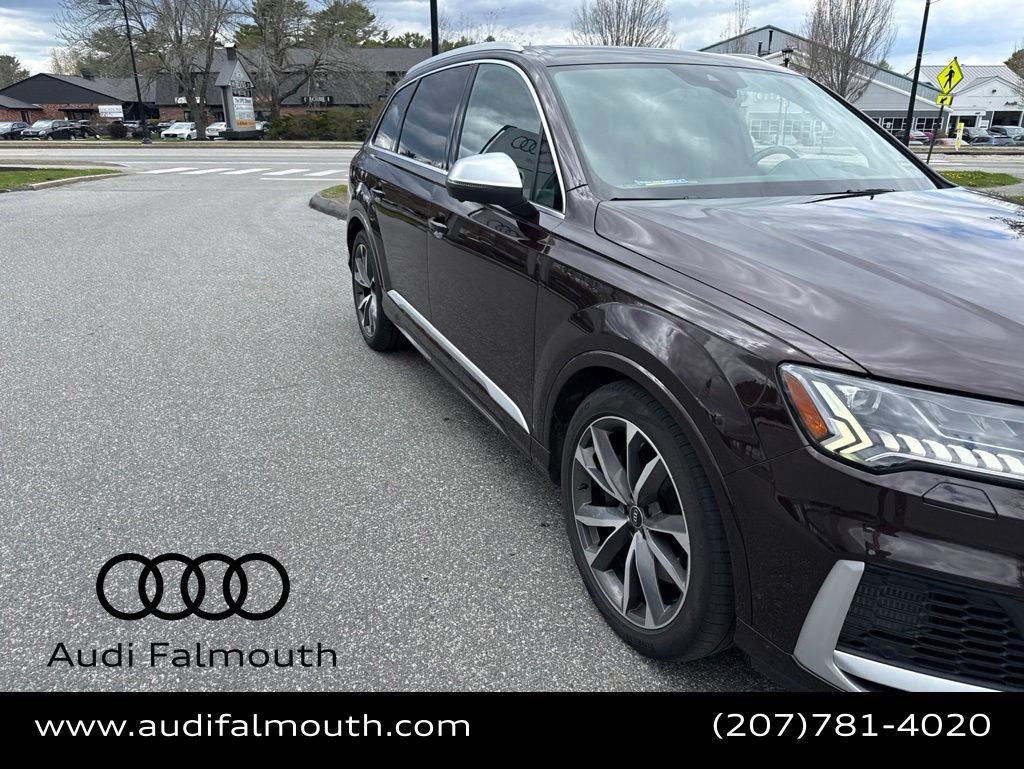 Used 2021 Audi SQ7 Prestige AWD/4WD image 6