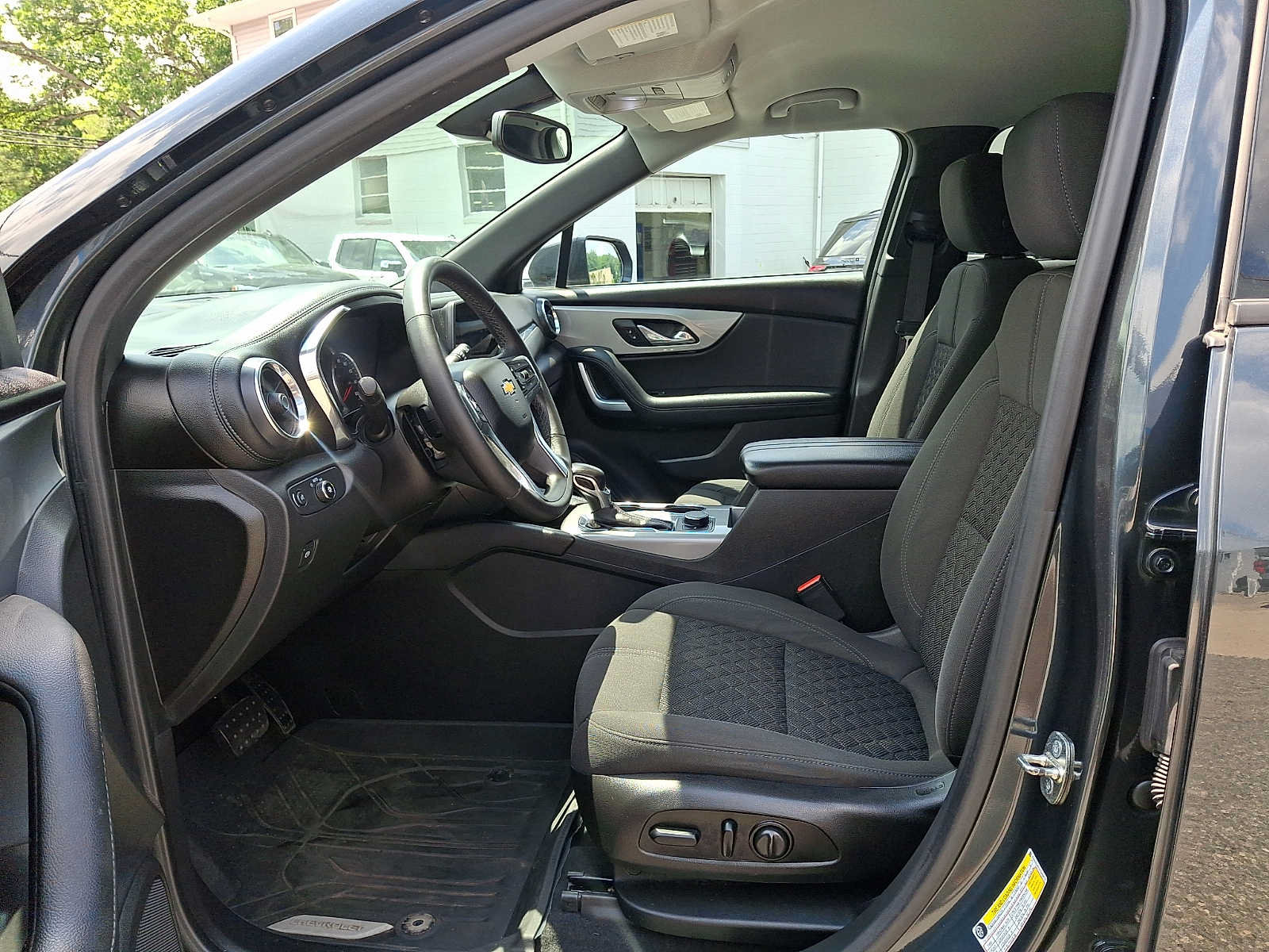 Used 2019 Chevrolet Blazer LT AWD/4WD image 13