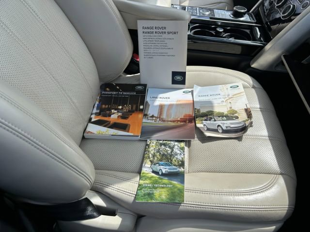 Used 2016 Land Rover Range Rover Long Wheelbase Supercharged image 34