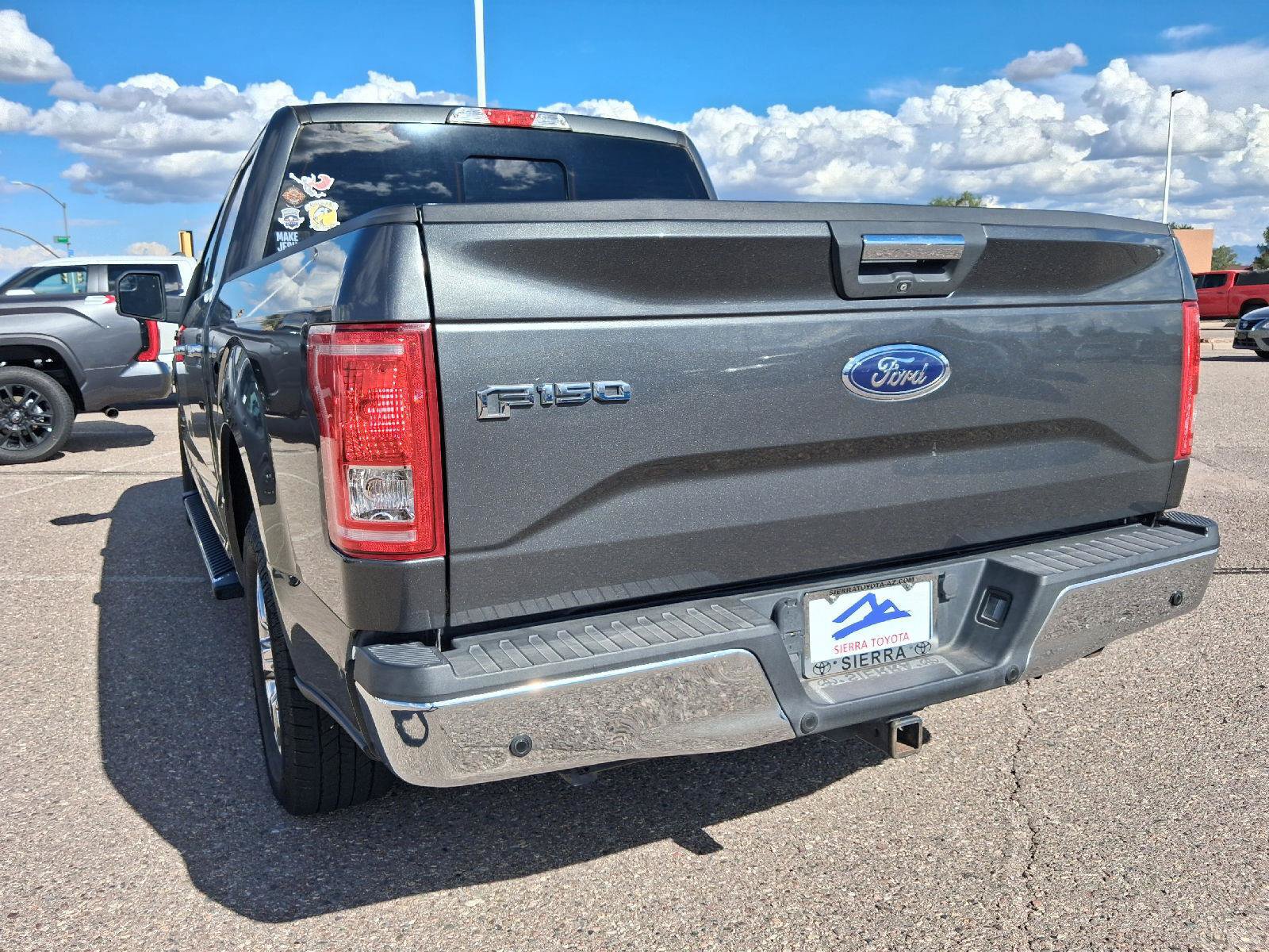 Used 2015 Ford F150 XLT w/ Equipment Group 302A Luxury RWD image 11
