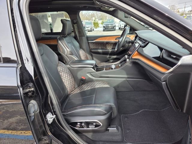 Used 2023 Jeep Grand Cherokee L Summit image 12