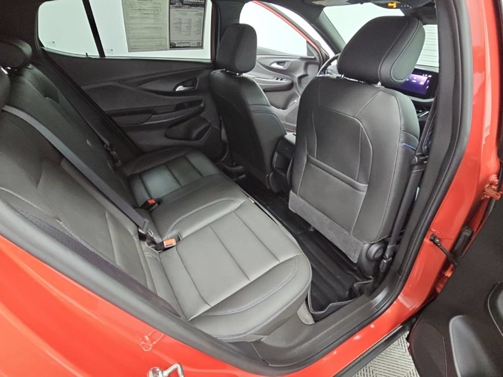 Used 2024 Buick Envista Sport Touring w/ Convenience I Package FWD image 34