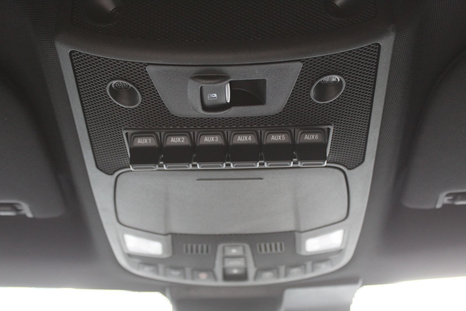 Used 2019 Ford F150 Raptor w/ Equipment Group 802A Luxury AWD/4WD image 38