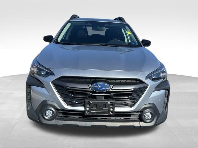 Used 2024 Subaru Outback Premium image 12