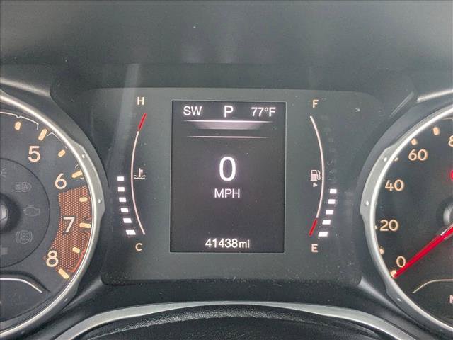 Used 2019 Jeep Compass Latitude FWD image 11