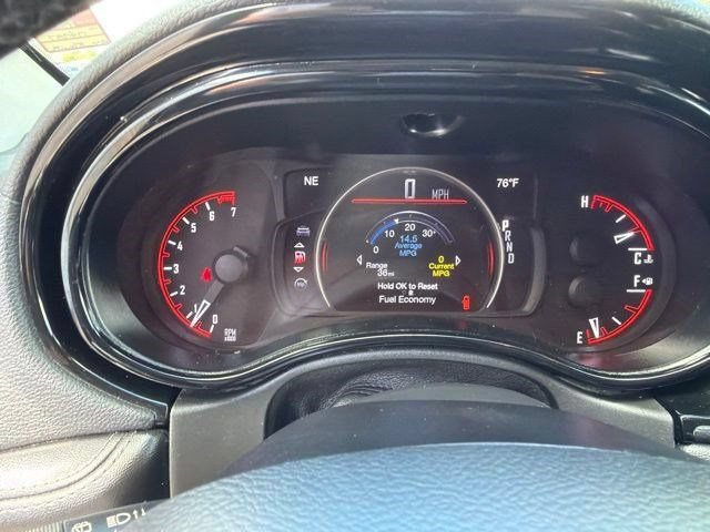 Used 2022 Dodge Durango SXT AWD/4WD image 14