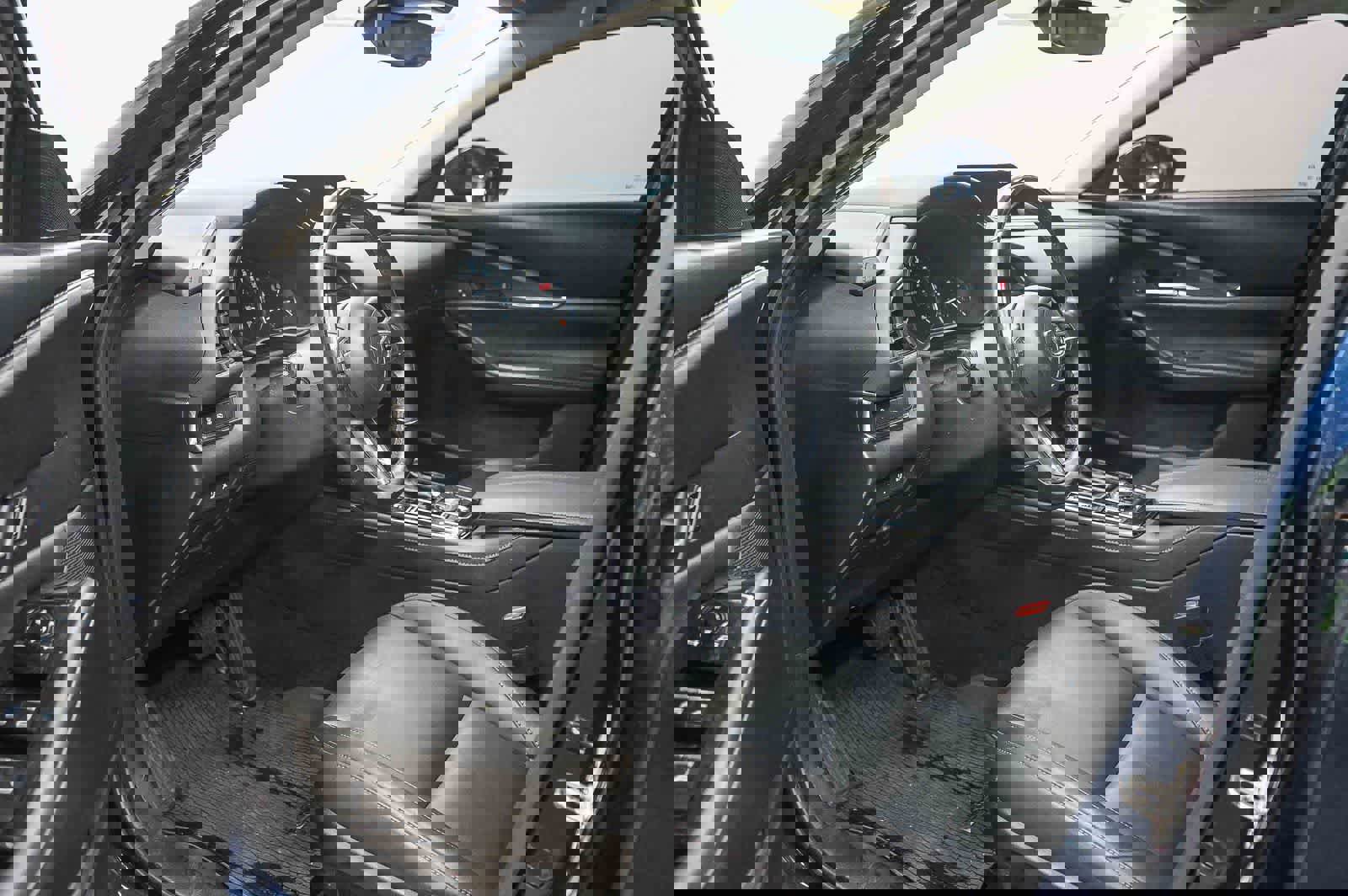 Used 2023 MAZDA CX-30 AWD 2.5 S w/ Preferred Package image 17