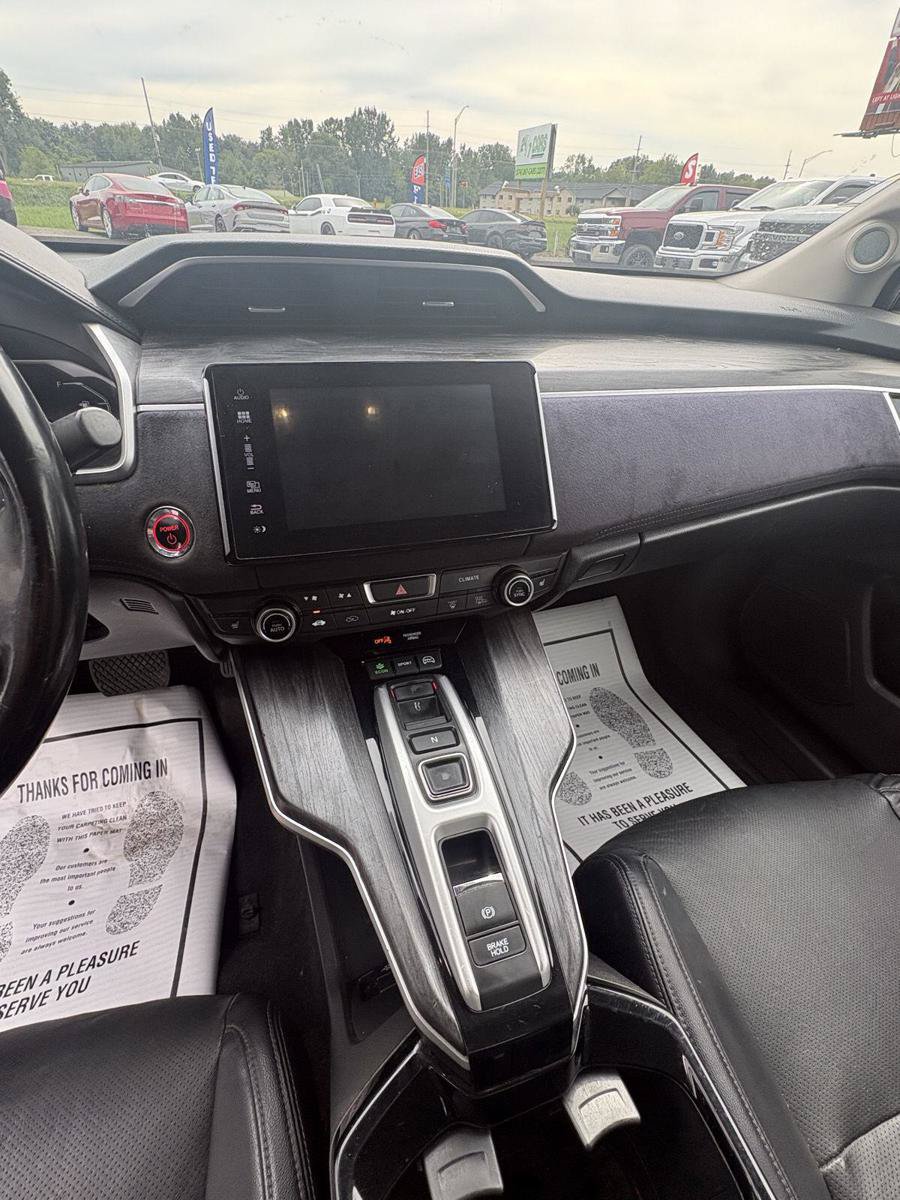 Used 2018 Honda Clarity Touring image 7