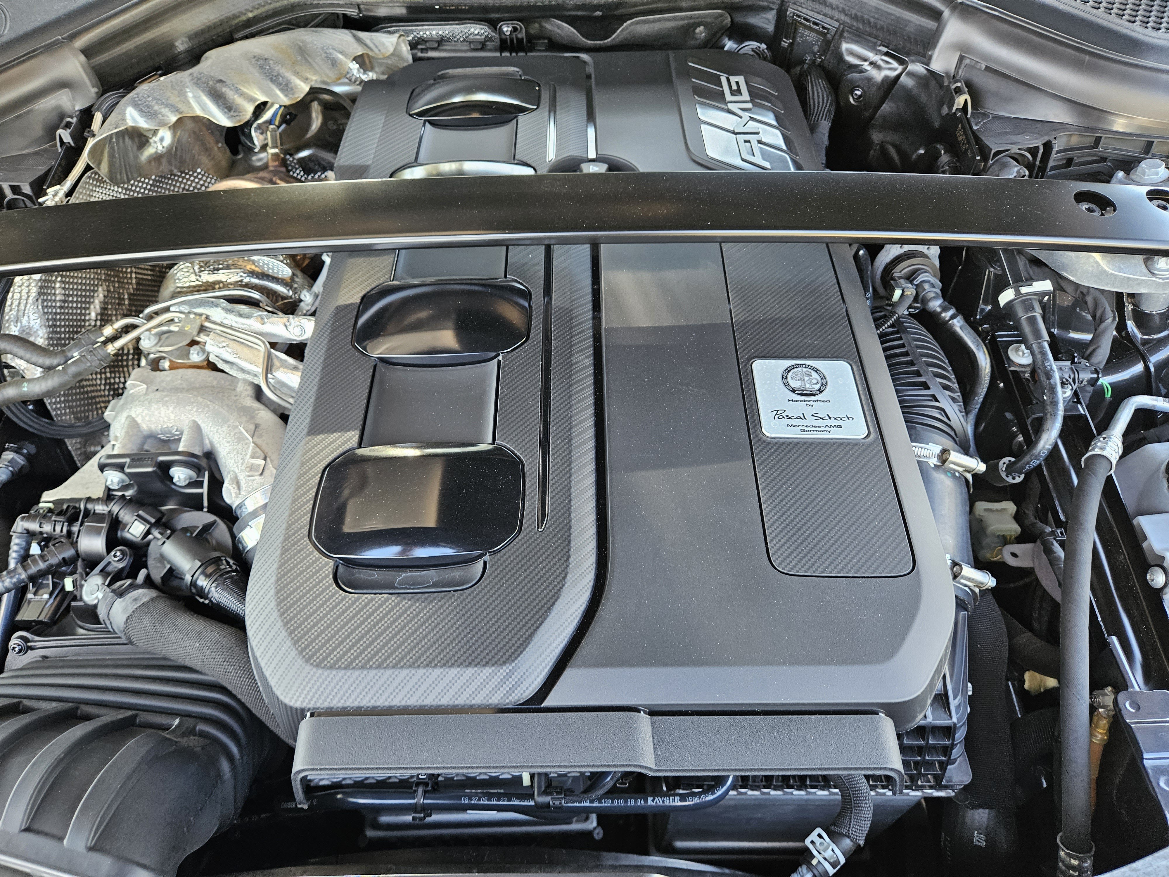 Used 2024 Mercedes-Benz GLC 43 AMG 4MATIC image 28
