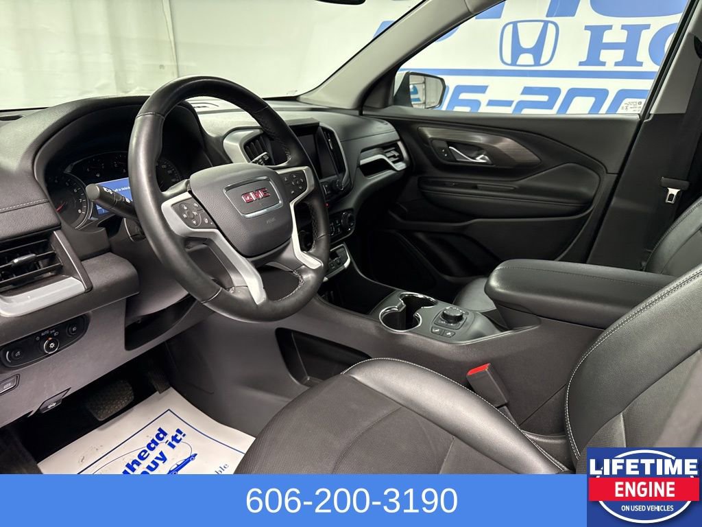 Used 2024 GMC Terrain SLT image 24