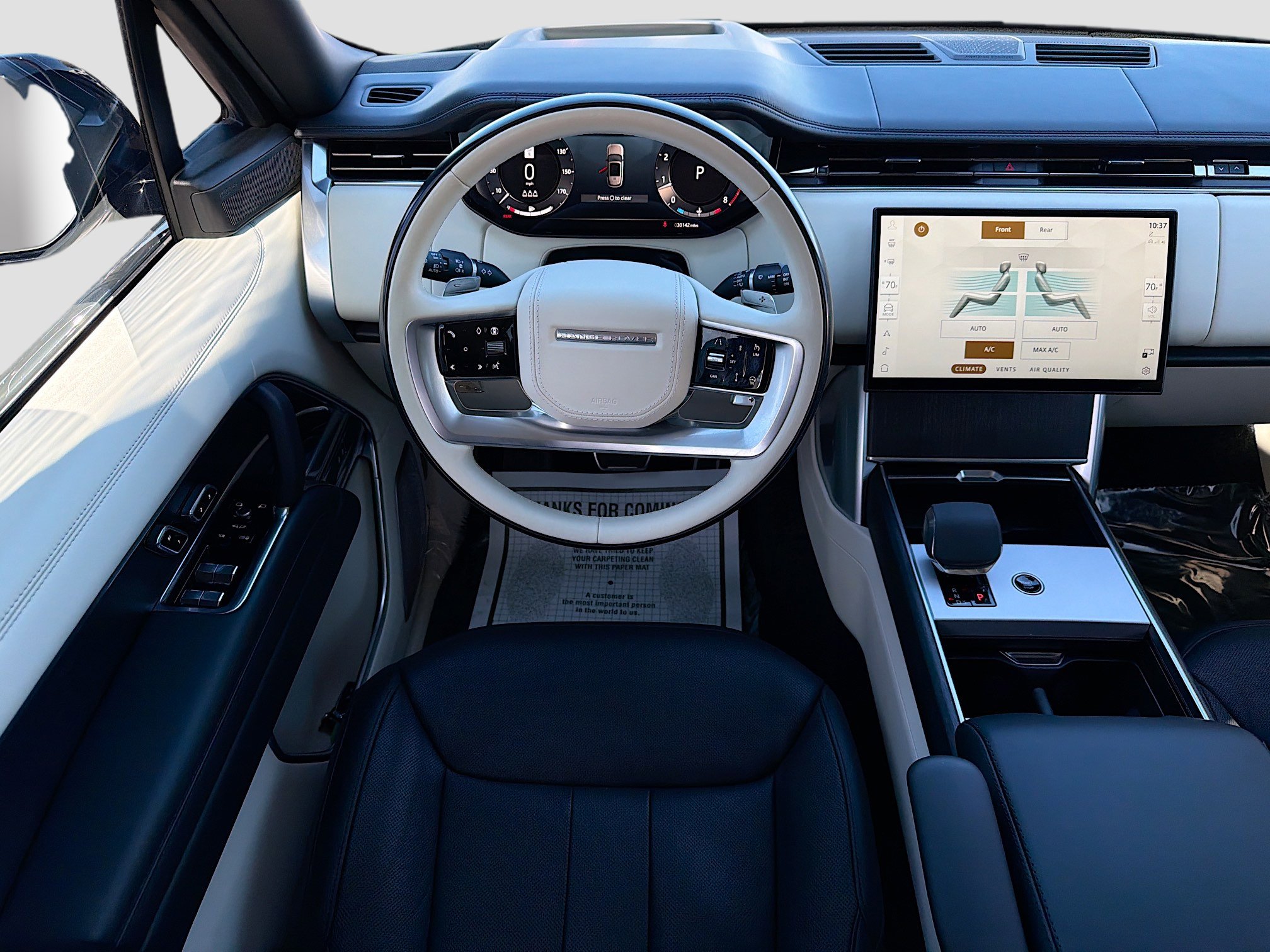 Used 2024 Land Rover Range Rover Autobiography AWD/4WD image 17