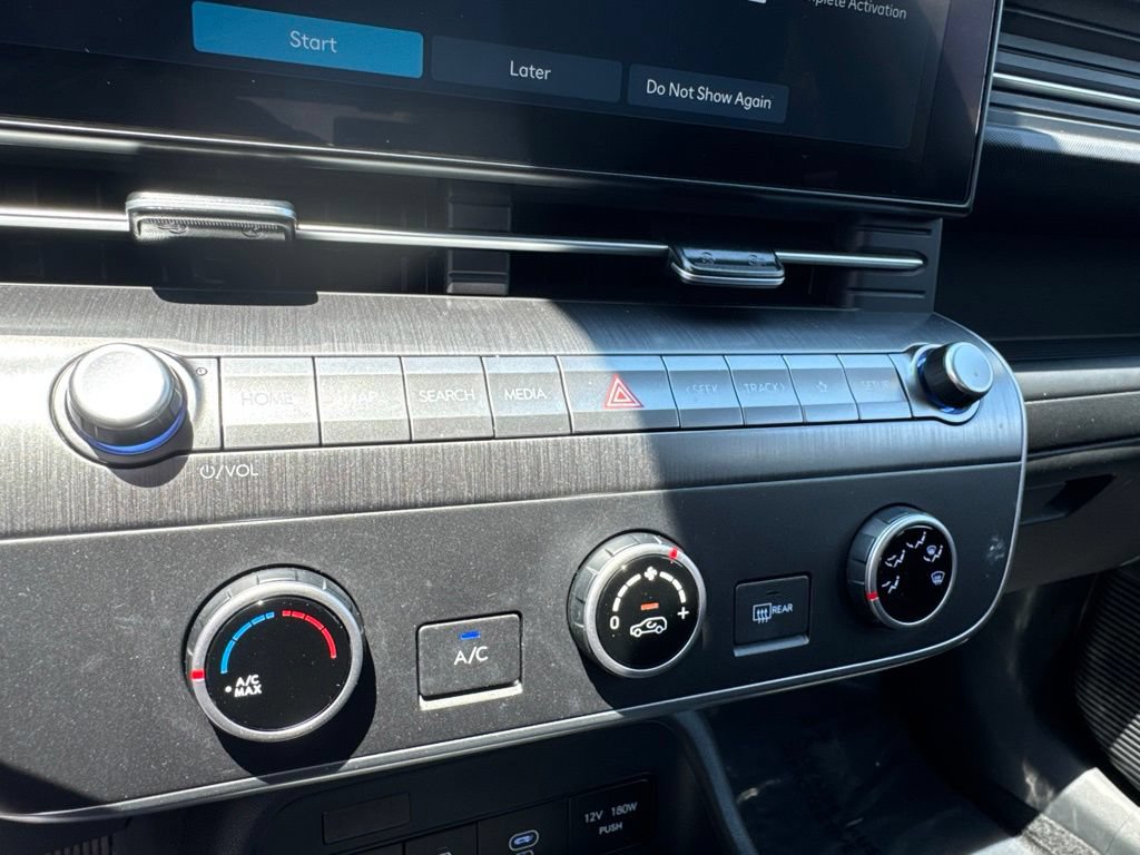 Certified 2025 Hyundai Kona SE AWD/4WD image 24