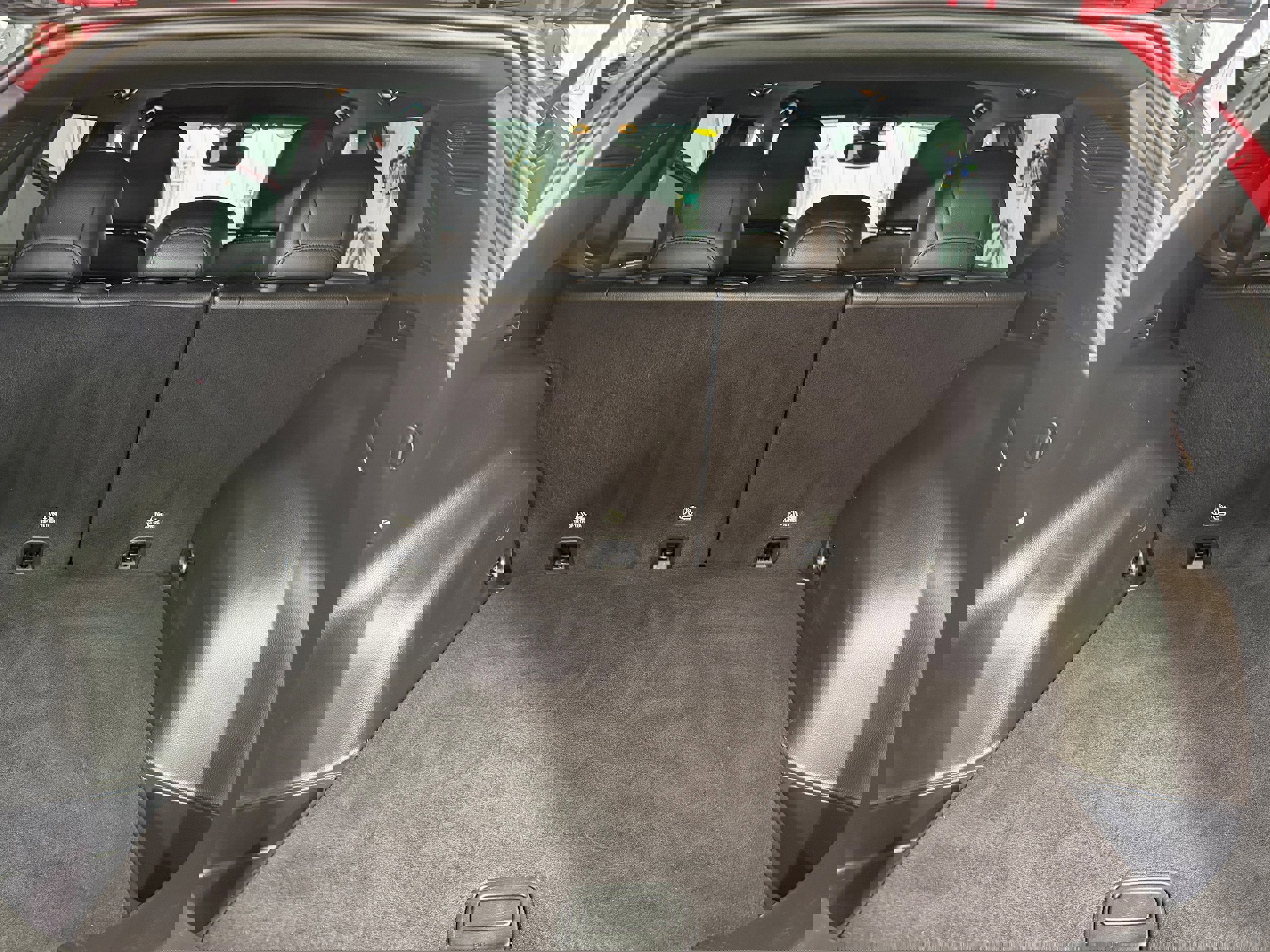 Used 2024 Jeep Compass Trailhawk image 17