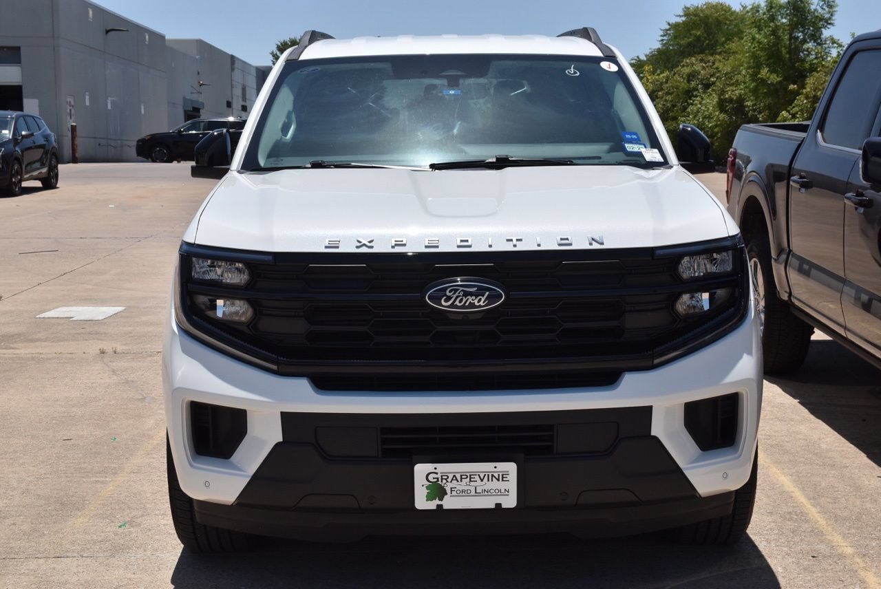 Certified 2026 Ford Expedition Active RWD image 3