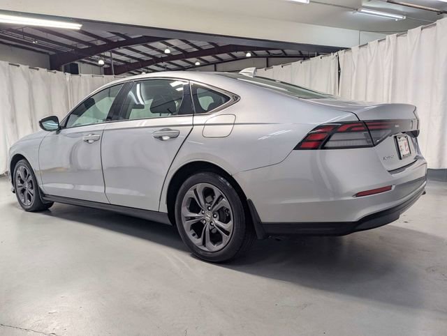 Used 2023 Honda Accord EX image 4