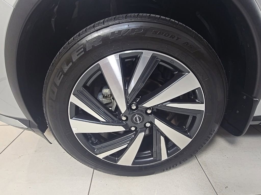 Used 2023 Nissan Murano SL w/ SL Moonroof Package image 9