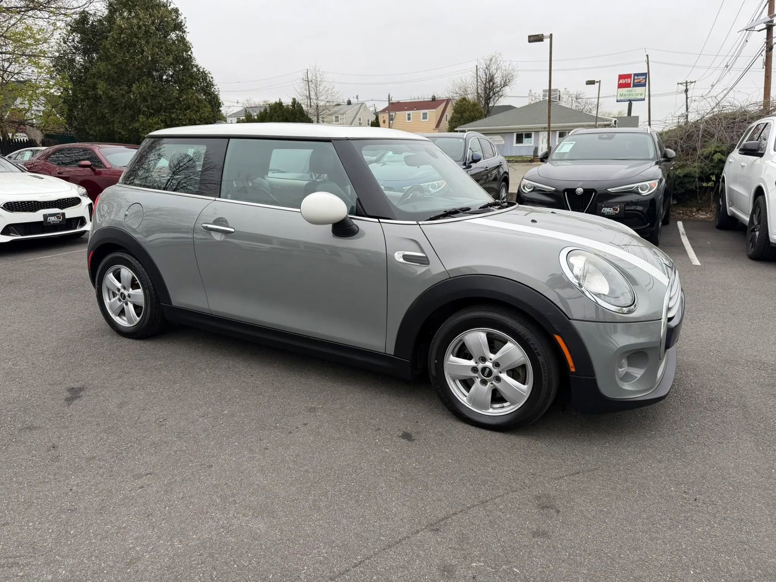 Used 2014 MINI Cooper 2-Door Hardtop image 9