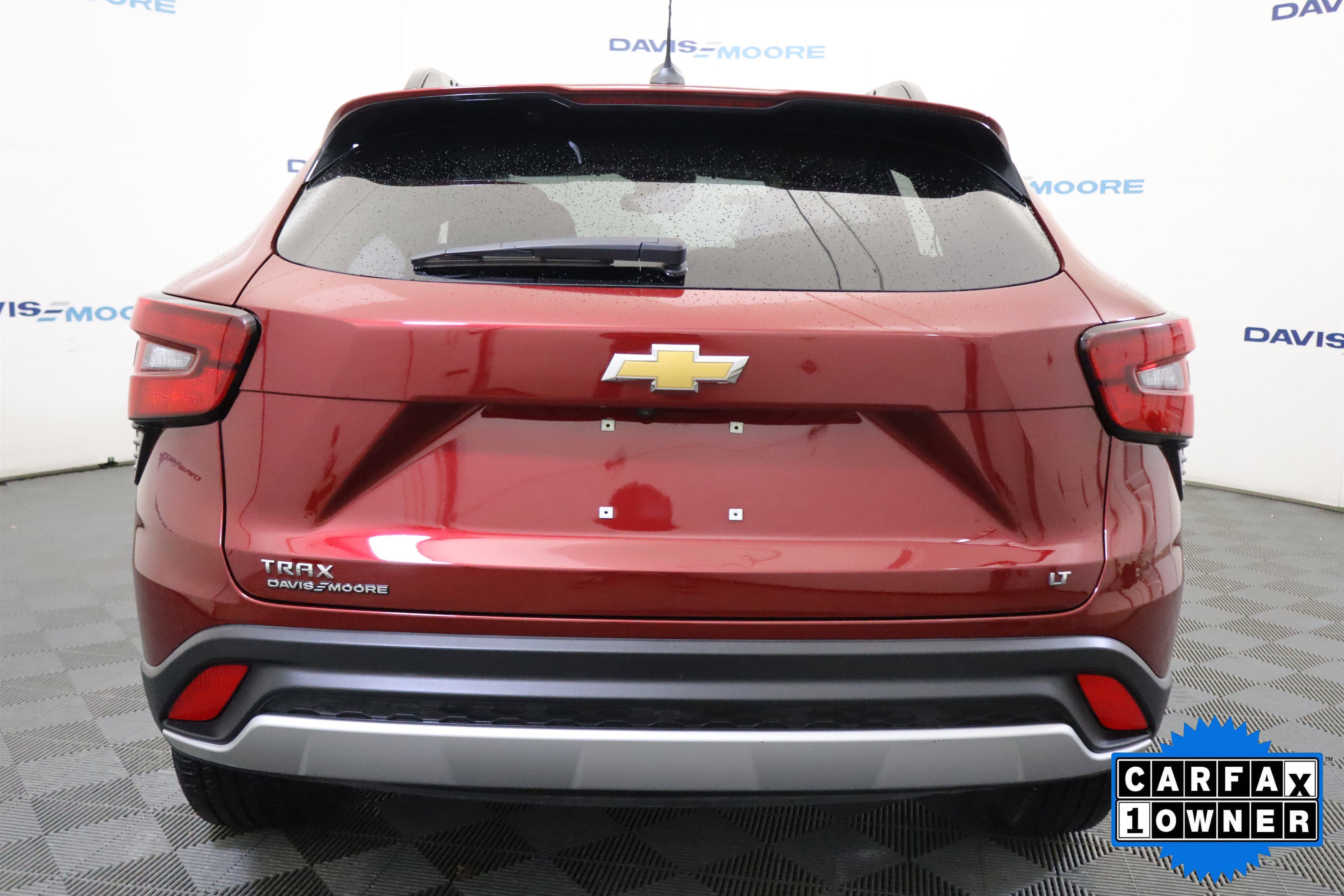 Used 2025 Chevrolet Trax LT image 7