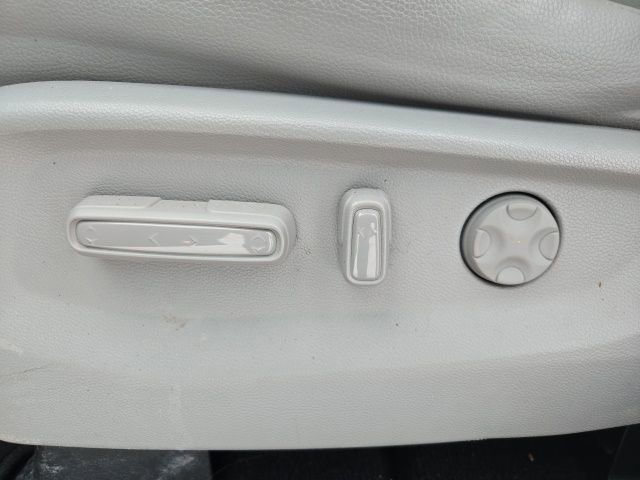 Used 2020 Honda Odyssey Elite image 39