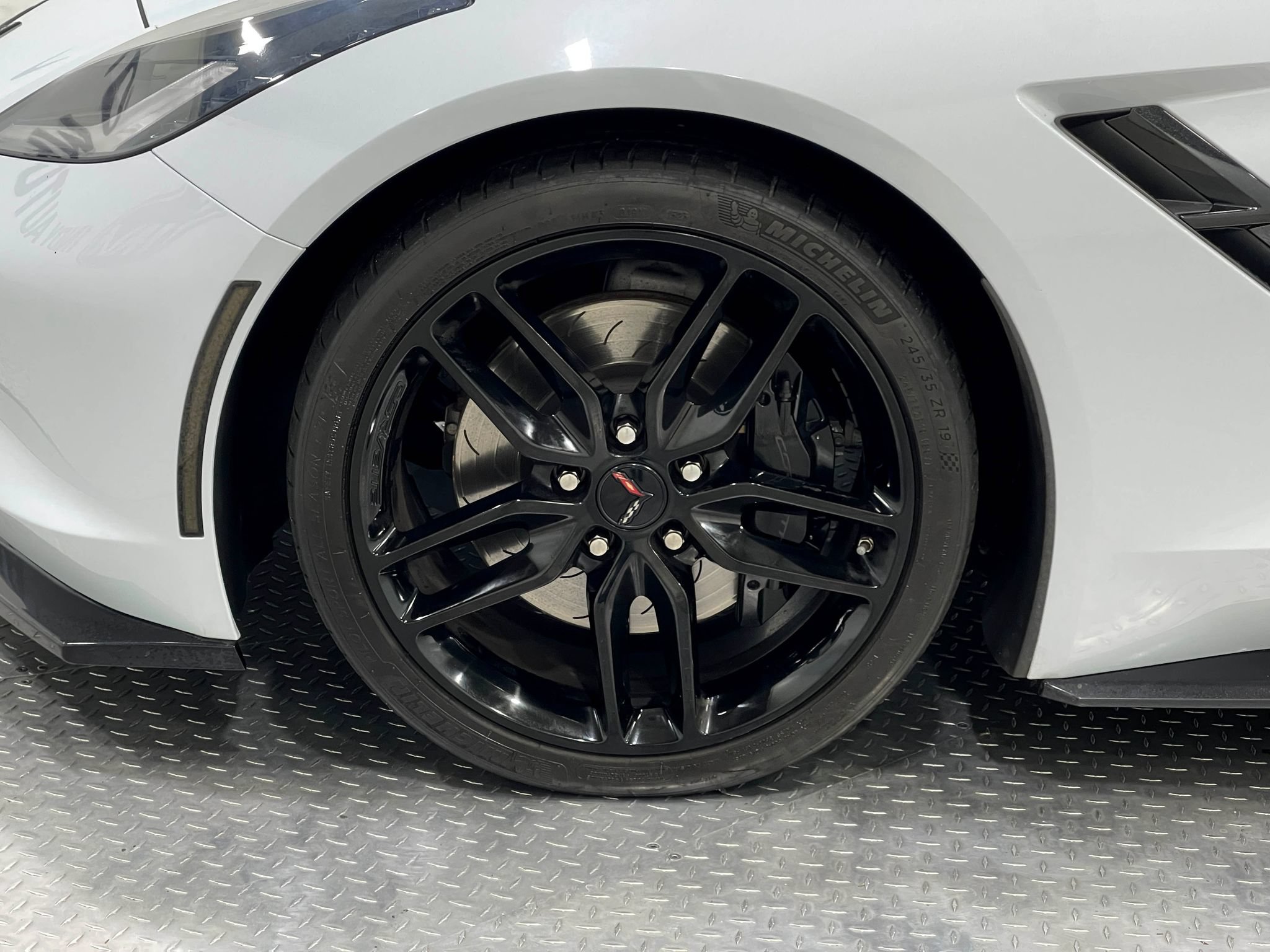 Used 2019 Chevrolet Corvette Stingray Coupe RWD image 28