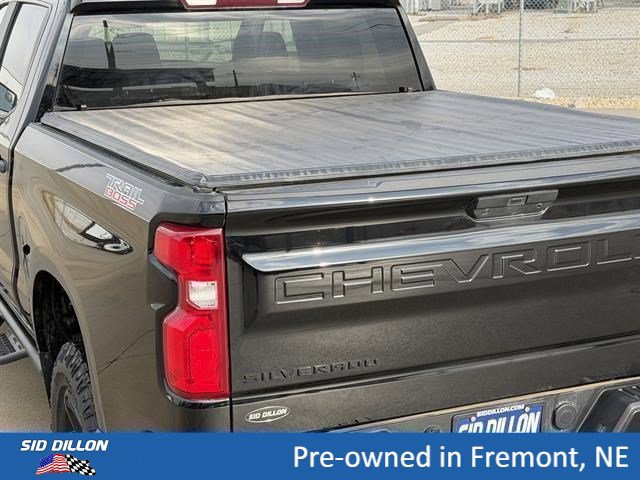 Certified 2021 Chevrolet Silverado 1500 Custom Trail Boss w/ Midnight Edition AWD/4WD image 5