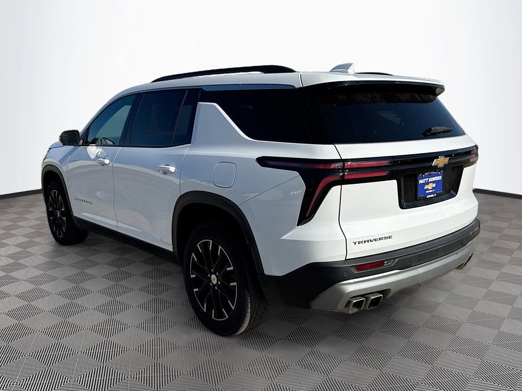 Used 2025 Chevrolet Traverse LT w/ Sun and Wheel Package image 7