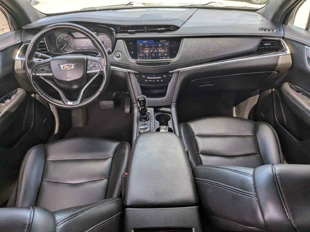 Used 2024 Cadillac XT6 Luxury FWD image 14