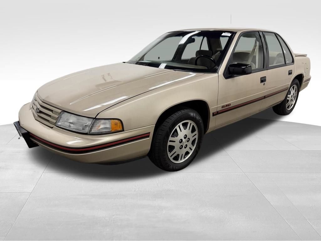 Used 1994 Chevrolet Lumina Euro FWD image 3