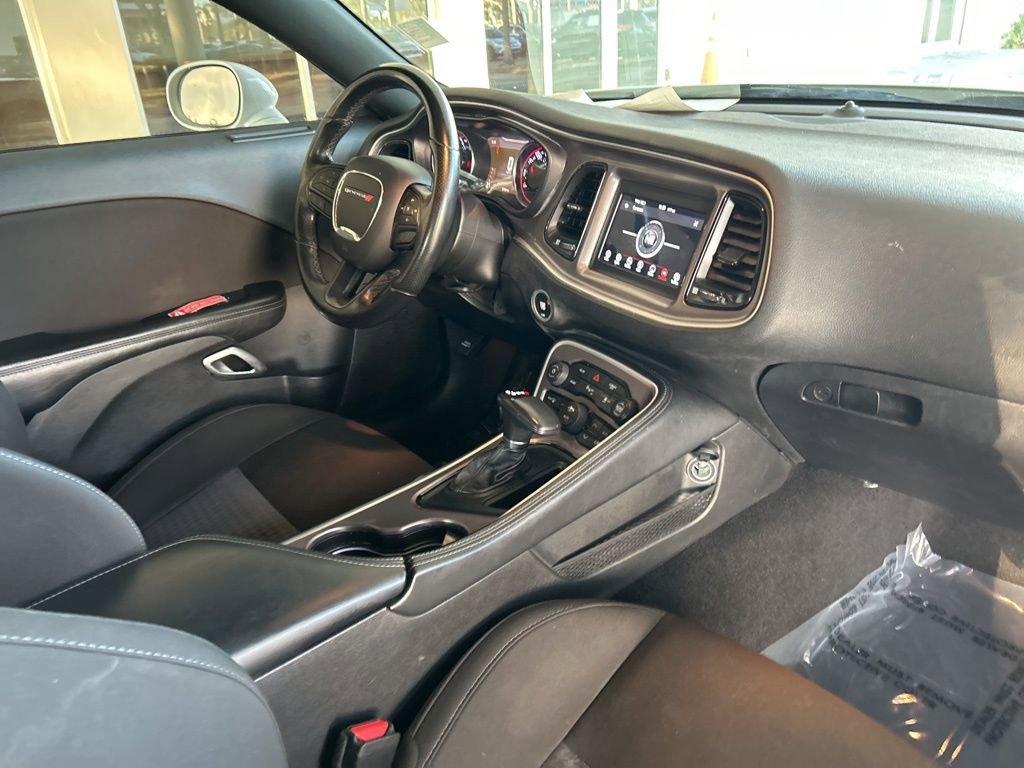 Used 2022 Dodge Challenger GT image 23