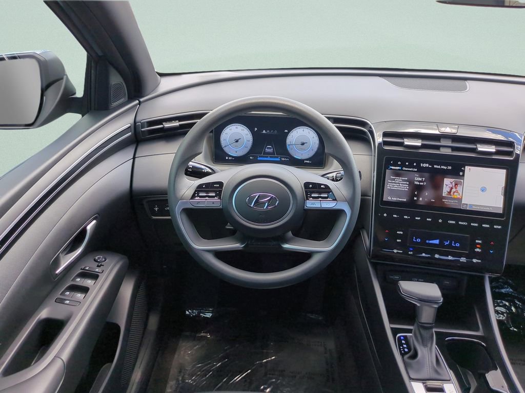 Certified 2024 Hyundai Santa Cruz SEL w/ Activity Package FWD image 12