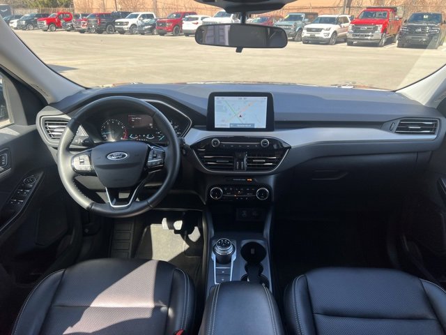 Used 2022 Ford Escape SEL image 19