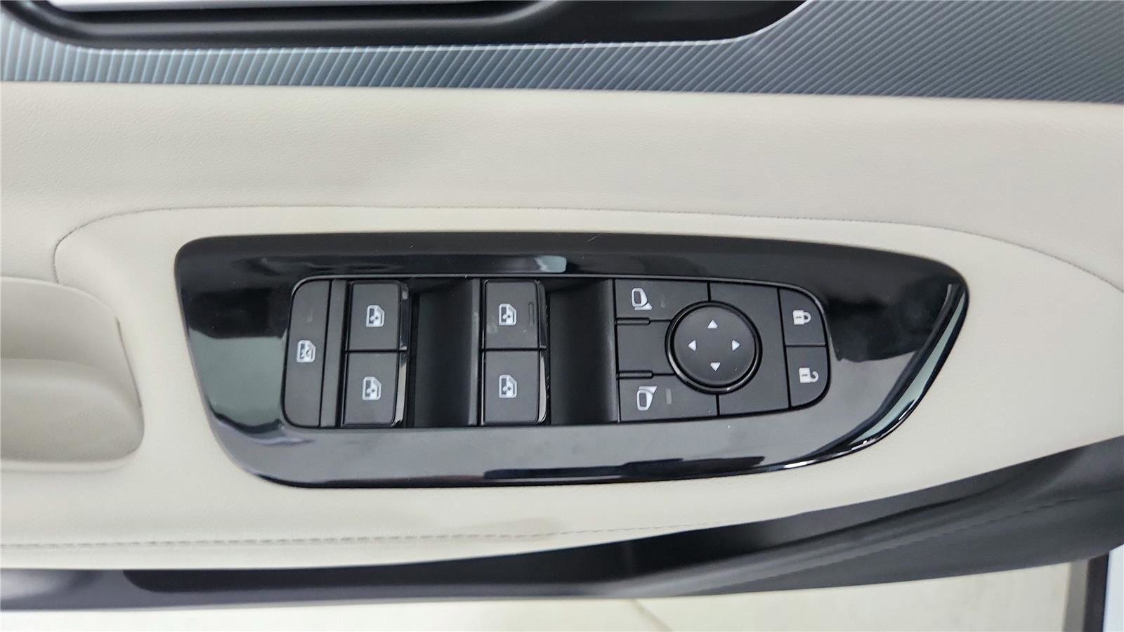 New 2026 Nissan Murano SL AWD/4WD image 10