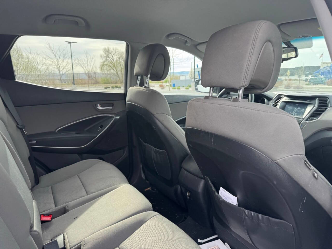 Used 2018 Hyundai Santa Fe Sport w/ 2.4L Value Package 02 image 15