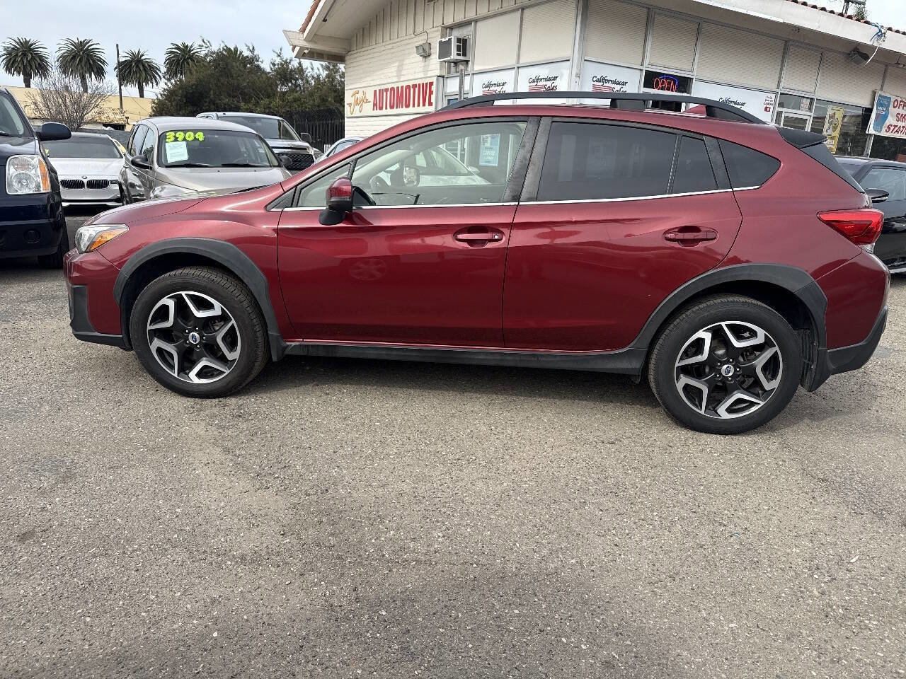 Used 2018 Subaru Crosstrek 2.0i Limited image 2