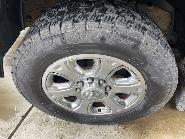 Used 2016 RAM 3500 Laramie w/ Cold Weather Group AWD/4WD image 11