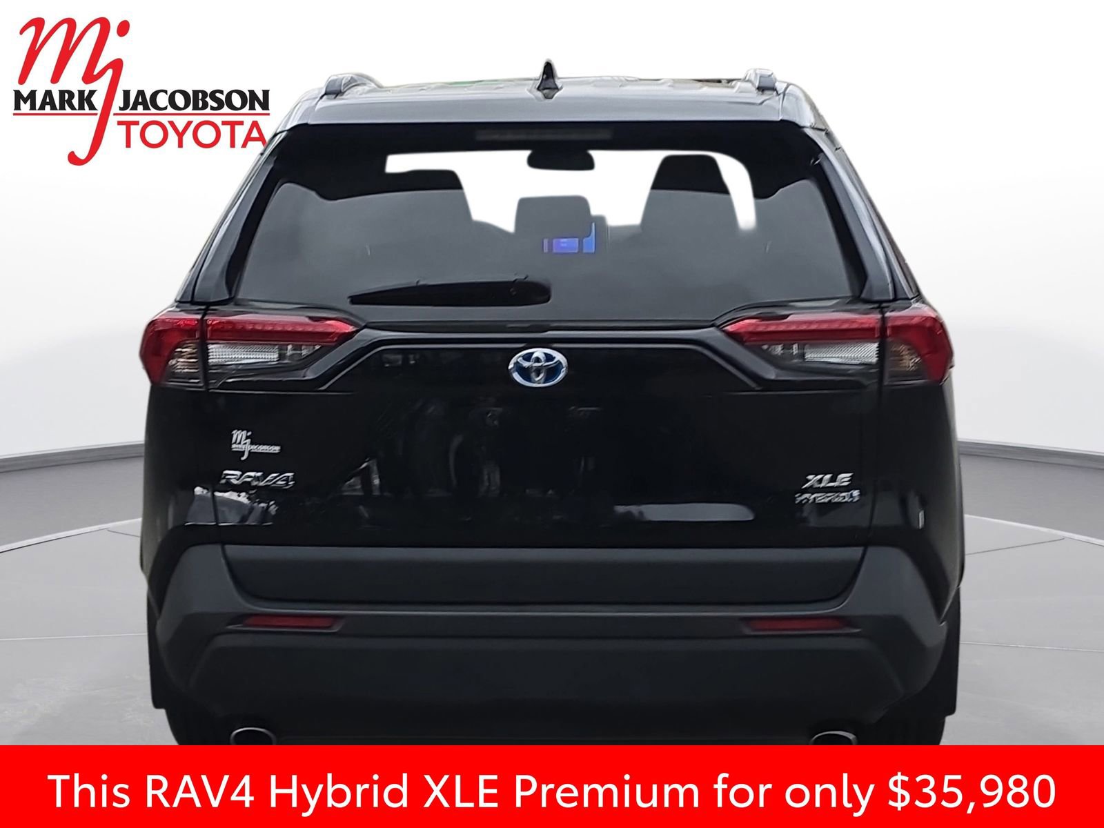 Used 2024 Toyota RAV4 XLE Premium w/ Weather Package image 11