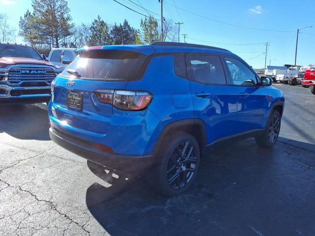 New 2026 Jeep Compass Latitude image 3