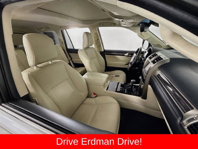 Used 2020 Lexus GX 460 Premium AWD/4WD image 24