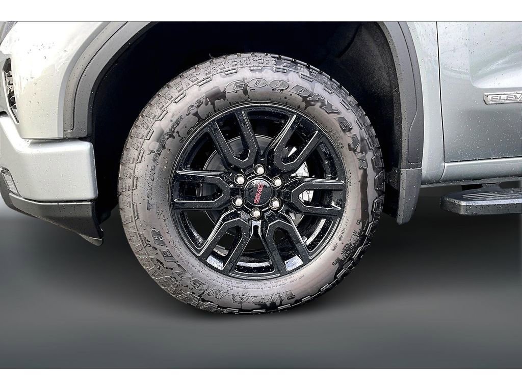New 2025 GMC Sierra 1500 Elevation image 13