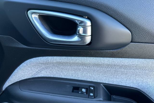 Used 2025 Jeep Compass Latitude w/ Convenience Group image 20