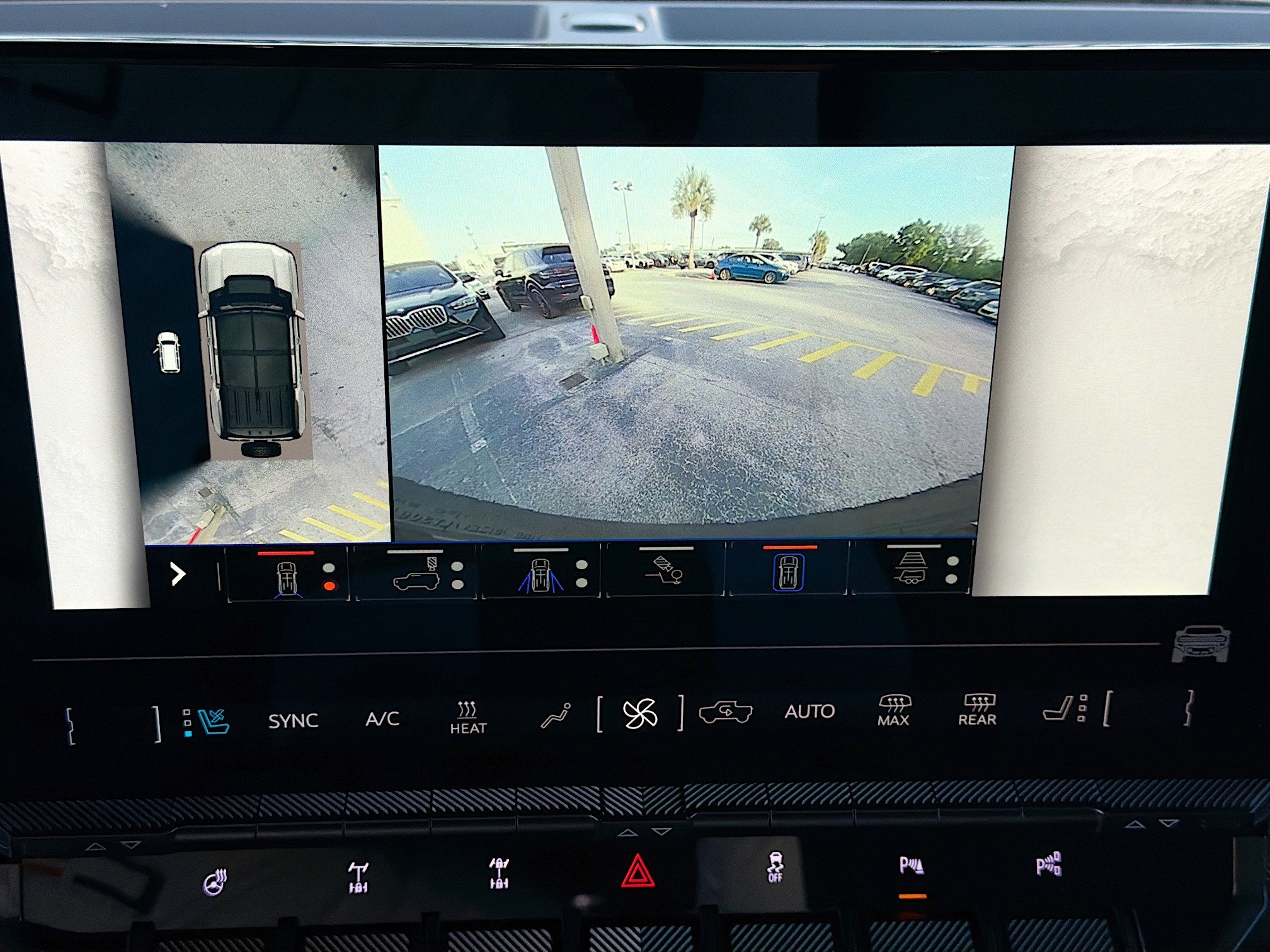 Used 2025 GMC Hummer EV 3X w/ Extreme Off-Road Package AWD/4WD image 33